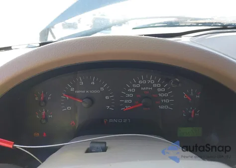 2005 Ford F-150 Fx4/Lariat/Xlt z USA, uszkodzony, nr VIN 1FTPW14535KC54757